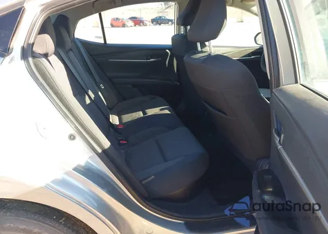 2025 Toyota Camry Le z USA, uszkodzony, nr VIN 4T1DAACK3SU595340